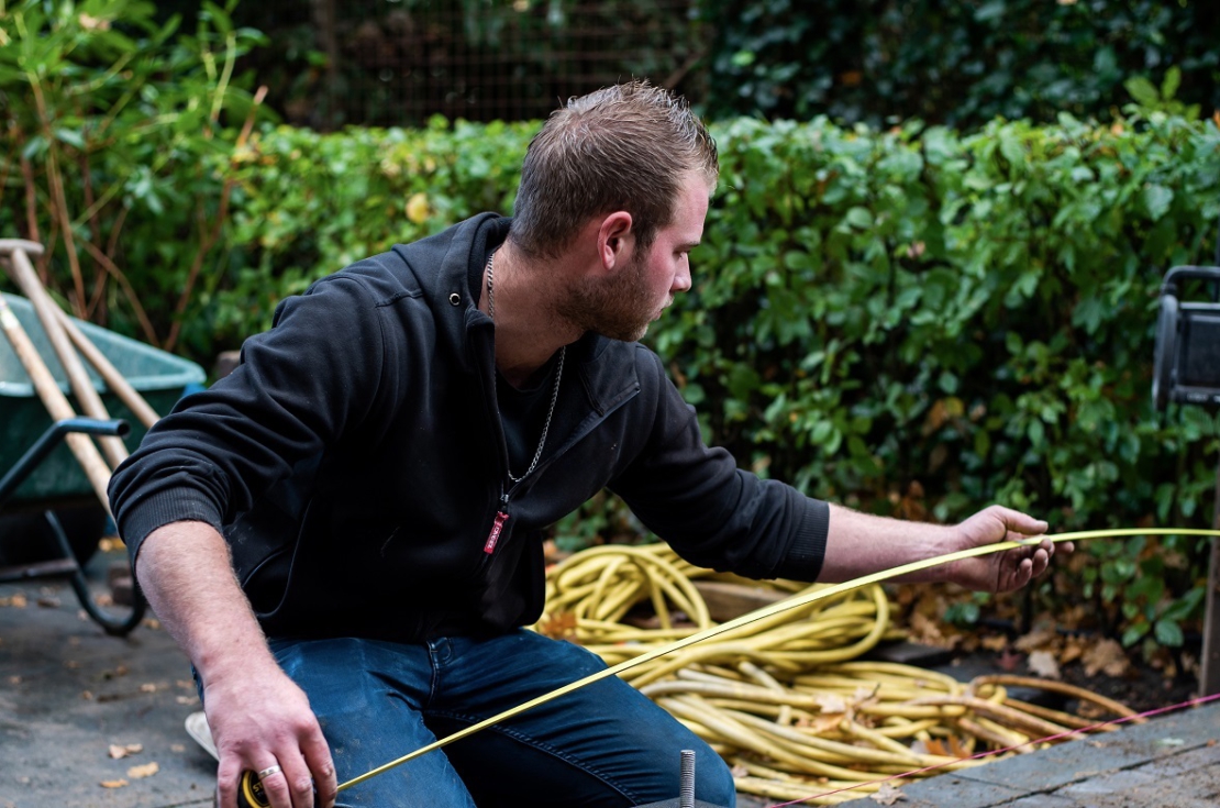 Buiten Werken Met De Handen